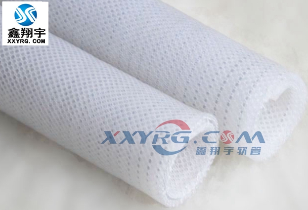 衛(wèi)生制藥級鉑金硫化鋼絲增強(qiáng)硅膠軟管